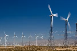 US continues to impose anti-dumping taxes on Vietnamese wind turbines