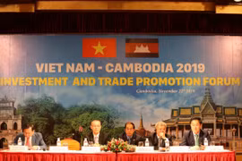 Vietnam-Cambodia trade-investment promotion forum held 