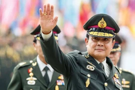 Thai PM orders army to step up fight against fake news 