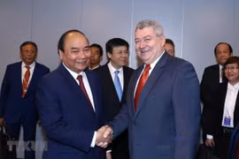 PM meets Communist Party of Bohemia and Moravia leader in Prague