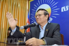 Cambodia: Opposition leader freed from house arrest