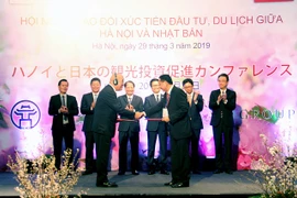 Hanoi promotes investment-tourism cooperation with Japan