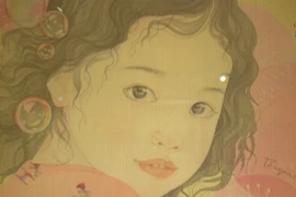 Exhibition celebrates timeless beauty of silk paintings