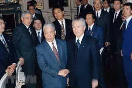 Japan honours late Vietnamese Party leader Do Muoi