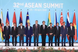 32nd ASEAN Summit concludes in success