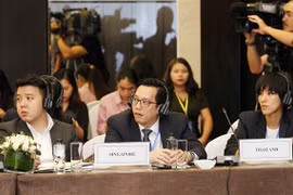 Foreign diplomats hail WEF ASEAN 2018 theme