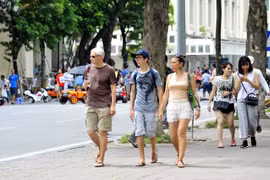 Tourist arrivals in Hanoi, Thua Thien-Hue up during New Year holiday 