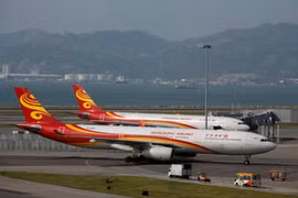 Singapore’s Temasek mull stakes in Hong Kong’s airlines