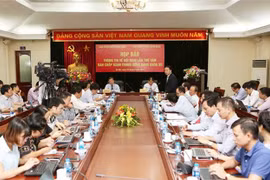 Party Central Committee to convene 8th session next week