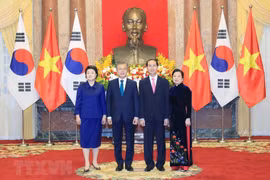 RoK President Moon Jae-in wraps up State visit to Vietnam