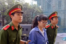 First instance trial for trillion-dong swindling case 