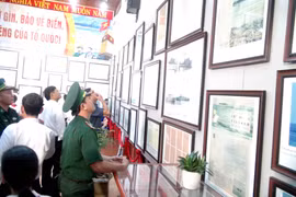 Exhibition on Vietnam’s Hoang Sa, Truong Sa held in Quang Tri