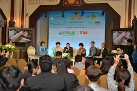 Thai government to host silk expo next month