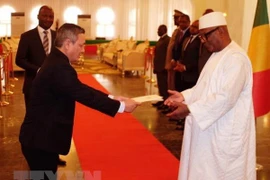 Malian President keen on boosting partnership with Vietnam