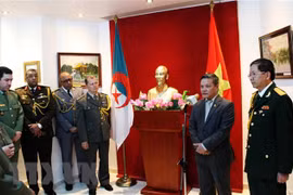 Founding anniversary of Vietnam People’s Army marked in Algeria