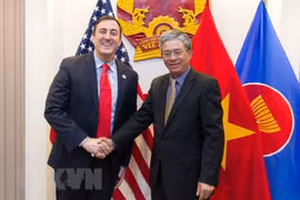 Vietnam, US enhance cooperation in humanitarian activities