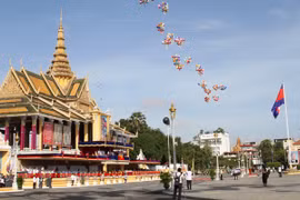 Cambodia marks 65th Independence Day with grand meeting
