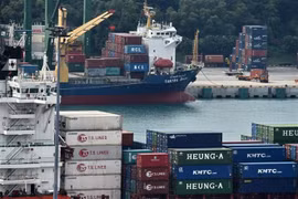Singapore vow to help strengthen ASEAN-China links
