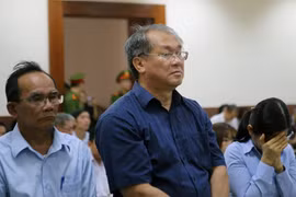 Court upholds sentences on 12 defendants involved in losses at bank