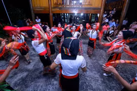 Thai women in Nghe An learn to promote community-based tourism