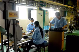 Ha Nam strengthens ties with RoK’s Gyeonggi province