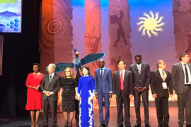 Vietnam wins int’l award on tobacco control