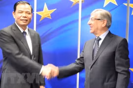 Vietnam seeks to develop aquaculture sustainably 