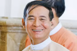 U Win Myint sworn in as Myanmar President