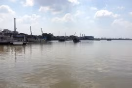 Report gives recommendations on water pollution control
