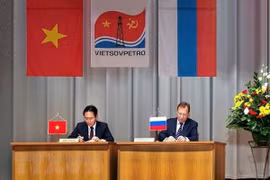 Vietnam, Russia oil and gas firms step up cooperation
