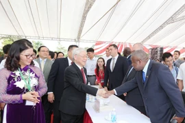 Party leader asks VNUA to become leading agricultural research university
