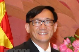 Thai ambassador presented with friendship insignia