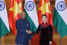 Top legislator meets with Indian President