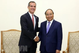 PM seeks stronger trade, investment ties with Los Angeles 