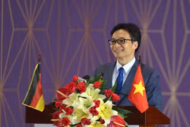 Vietnamese-German University marks 10-year operation 