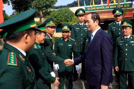 President visits Kon Tum ahead of traditional Tet