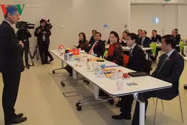 Top legislator visits the Netherlands’ Deltares Institute