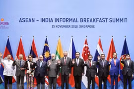 PM joins ASEAN-India Informal Breakfast Summit in Singapore
