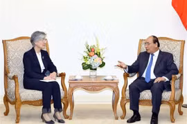 PM Phuc: Vietnam - Rok relations developing well in every field