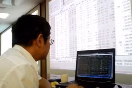 Bargain hunters rescue Vietnam’s stocks