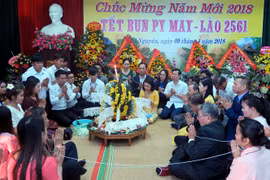 Friendship gathering celebrates Lao traditional festival