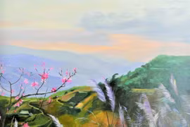 Famed movie star, 76, shows paintings at new exhibition