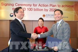 Vietnam, RoK ink action plan to lift bilateral trade to 100 bln USD by 2020
