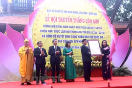 Con Son-Kiep Bac Spring Festival kicks off 
