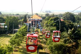 Ba Den Mountain to become special tourism site by 2035