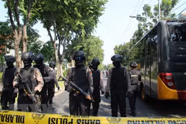 Indonesia tightens security to cope with terrorism risks