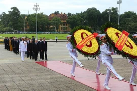 National leaders pay tribute to late President Ho Chi Minh on National Day 