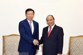 PM asks Lotte Group to support Vietnamese start-ups 