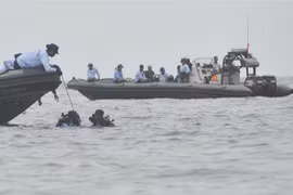 Indonesia: black box from crashed jet retrieved 