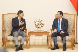 Vietnam ensures optimal conditions for Samsung’s operations: Deputy PM